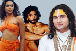 ग्लैमर की आड़ में अश्लीलता… बॉलीवुड पर भड़के अनिरुद्धाचार्य महाराज - image