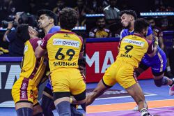 Pro Kabaddi 2025: पहले ही मैच में पवन सहरावत की चली आंधी, दूसरे हाफ में पलट दी
हारी हुई बाजी - image