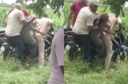 Rajasthan: भिवाड़ी में पुलिस ने महिला को जबरन बाइक पर बैठाया, विरोध करने पर बेटे
को हिरासत में लिया; जानें मामला - image