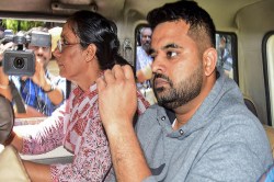 रेप केस में पूर्व जेडीएस सांसद प्रज्वल रेवन्ना दोषी करार, कल सुनाई जाएगी सजा - image