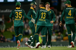 AUS vs SA: डेब्यू करते ही बेन होने की कगार पर यह दक्षिण अफ्रीकी स्पिनर, इस वजह
से मैच अधिकारियों ने जताई चिंता, ICC लेगा एक्शन - image