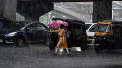 Heavy Rain Alert: 2 अगस्त को यूपी के 24 जिलों में भारी बारिश का अलर्ट, मौसम
विभाग ने जारी की चेतावनी - image