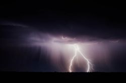 IMD Rain Alert: मौसम विभाग की बड़ी भविष्यवाणी, अगले 7 दिन आंधी-तूफान के साथ
अतिभारी बारिश, अगले 24 घंटे में वेदर लेगा विकराल रूप - image