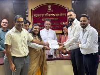 एमओयू पर हस्ताक्षर स्वास्थ्य मंत्री गजेन्द्र सिंह खींवसर और प्रमुख शासन सचिव गायत्री राठौड़ की उपस्थिति में हुए। फोटो-पत्रिका