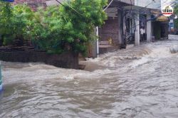 Weather Update 11 August: बंगाल की खाड़ी से आएंगी नमी भरी हवाएं, फिर आया भारी
बारिश का दौर, 2 दिन झमाझम - image