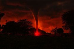 Funnel Cloud: राजस्थान के आसमान में दिखा ‘खतरनाक बवंडर’, जमीन तक आता तो मच जाती
तबाही, देखें वीडियो - image