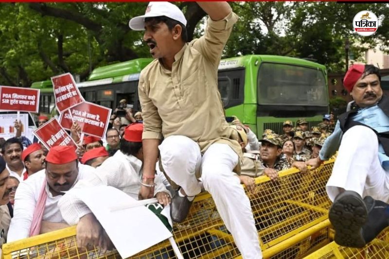 Rajasthan tribal community Income Shocking figures Banswara Dungarpur MP Rajkumar Roat question came answer