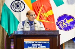 नोएडा से उड़ान भरेगा आत्मनिर्भर भारत का डिफेंस सेक्टर, 2030 तक लड़ाकू विमान
स्वदेशी बनाने का लक्ष्य - image