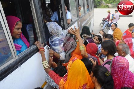 Raksha Bandhan 2025 : राजस्थान की रोडवेज बसों में महिलाओं ने की नि:शुल्क यात्रा, पैर रखने की नहीं मिली जगह