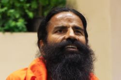 उत्तरकाशी त्रासदी: आटा-दाल से तिरपाल तक, बाबा रामदेव ने धराली के पीड़ितों को
भेजी जरूरी सामग्री - image