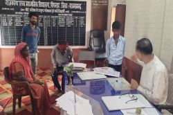 सीडीईओ ने खुद खोले स्कूल के ताले, बच्चों से करवाई प्रार्थना: लेटलतीफ शिक्षकों को
मिलेगी चार्जशीट - image