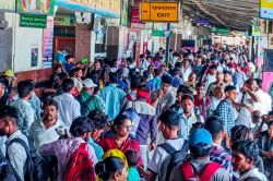 Jaipur: घूमने का ‘गोल्डन सीजन’ बना अगस्त, ट्रेनें हो गई फुल, फ्लाइट का किराया भी
हुआ दोगुना - image