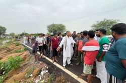 Rajasthan: विधायक के सामने गनमैन ने जड़े थप्पड़, निरीक्षण के दौरान अचानक माहौल
गरमाया - image
