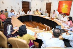 Health Infrastructure: नवीन चिकित्सालयों के निर्माण की समय सीमा करें तय, नियमित
रूप से हो मॉनिटरिंग - image