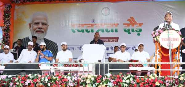 CG News: मुख्यमंत्री साय ने हजारों युवाओं के साथ लगाई स्वतंत्रता की दौड़, देखें तस्वीरें 
