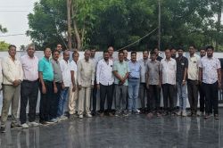 खनन पर ताला, 2 हजार श्रमिकों की रोजी-रोटी पर संकट - image