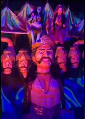 12 हजार वर्ग फीट में सजी शिव लीलाओं की अनोखी झांकी, गुढ़ियारी पड़ाव का पंडाल, देखें Photo