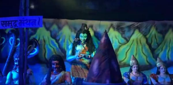 12 हजार वर्ग फीट में सजी शिव लीलाओं की अनोखी झांकी, गुढ़ियारी पड़ाव का पंडाल, देखें Photo