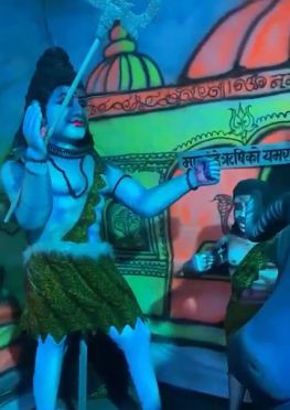 12 हजार वर्ग फीट में सजी शिव लीलाओं की अनोखी झांकी, गुढ़ियारी पड़ाव का पंडाल, देखें Photo