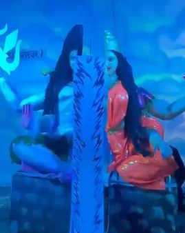 12 हजार वर्ग फीट में सजी शिव लीलाओं की अनोखी झांकी, गुढ़ियारी पड़ाव का पंडाल, देखें Photo