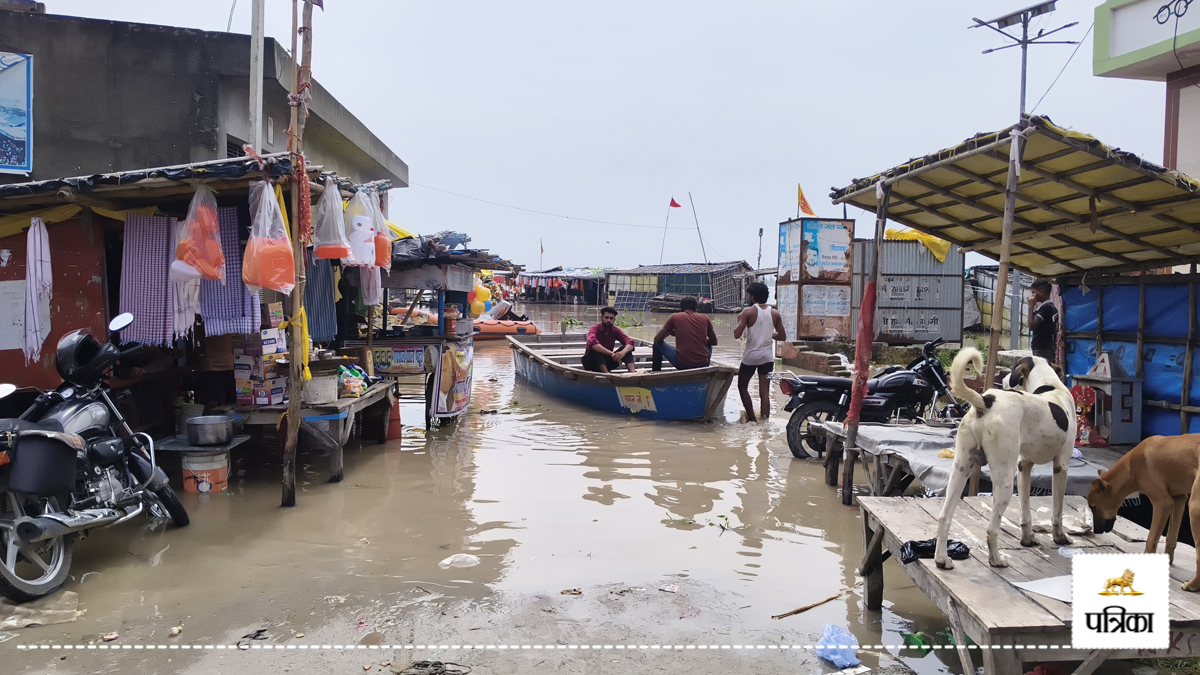 amroha up flood ganga river alert tigri ghat submerged heavy rain