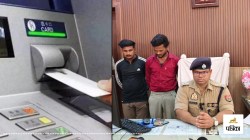 Amroha: फेवी क्विक और फर्जी हेल्पलाइन से एटीएम कार्ड ठगी, अमरोहा पुलिस ने किया
गिरोह का भंडाफोड़ - image