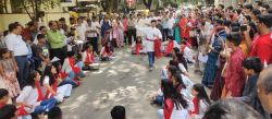 नुक्कड़ नाटक से सोशल मीडिया के प्रति किया जागरूक - image