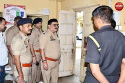 जिला अस्पताल से फरार हिस्ट्रीशीटर 8 घंटे बाद गिरफ्तार, दो सिपाही सस्पेंड, एसएसपी
ने दिए ये आदेश - image