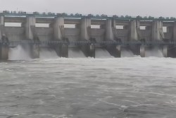Bisalpur Dam: बीसलपुर बांध से 6 दिन में पानी की निकासी में 240 गुना तेज हुई
रफ्तार, प्रति सैकंड 2,042,210 लीटर पानी की निकासी - image