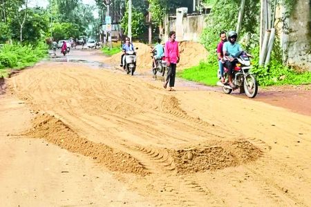 हाइवे पर लगा नाका, बजरी माफिया ने बनाया नया ट्रांजिट रुट