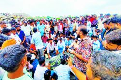 युवक को चाकू से गोदा, हत्या के विरोध में लगाया जाम - image
