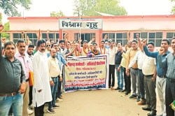 CG Strike: 22 अगस्त को हड़ताल पर कर्मचारी, इन 11 मुद्दों पर सरकार से रखी मांग - image