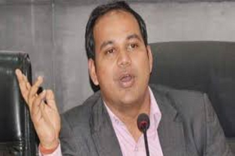 CG Board: बोर्ड परीक्षा के परिणाम बिगड़े तो प्राचार्य पर होगी कार्रवाई, कलेक्टर ने दी चेतावनी