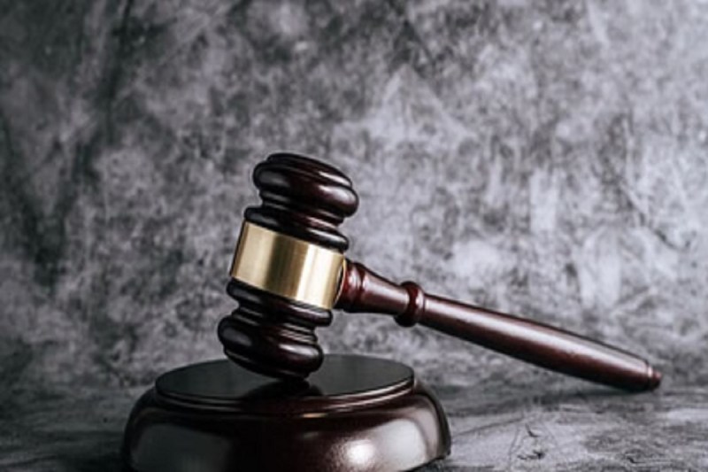 CG News: मोबाइल लूटना पड़ा महंगा, दो युवकों को उम्रकैद 90 हजार रुपये जुर्माना