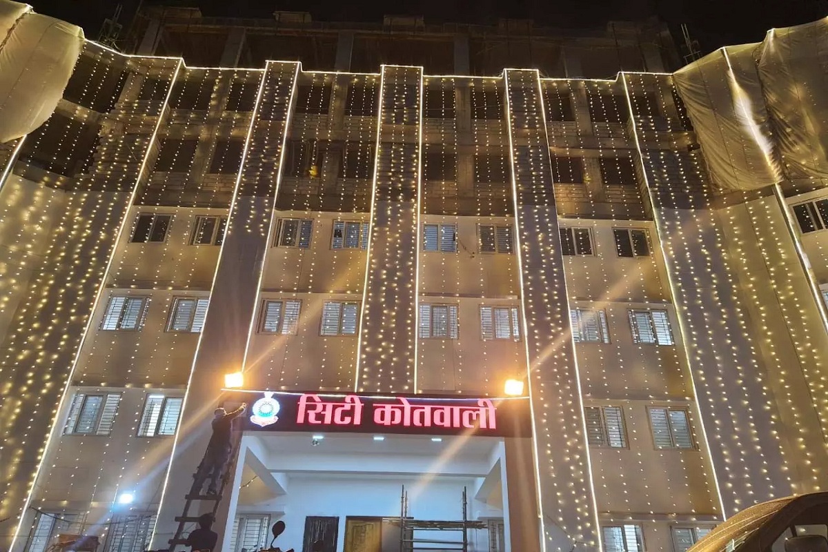 CG Crime: बेटी से मिलने आई सुकमा की शिक्षिका, पांच लाख के जेवर ई-रिक्शा से चोरी