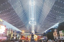 Ganesh Utsav 2025: संस्कारधानी में गणेशोत्सव की धूम, झांकियों में दिखेगा ऑपरेशन
सिंदूर की झलक - image