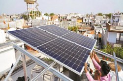CG News: केंद्र और राज्य सरकार की ड्रीम योजना को लेकर भारी लापरवाही, निकायों में
सोलर सिस्टम लगाने में अधिकारी नहीं दिखा रहे फुर्ती - image