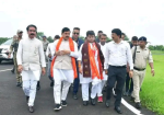 People blocked the road when CM and Scindia did not come