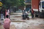 कॉलोनी के हालात रोज बिगड़ रहे हैं