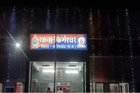 CG Crime: नशे में धुत शिक्षक की करतूत, कार से छात्र को कुचलने की कोशिश,