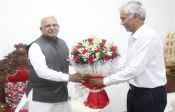 एमपी के सीएस अनुराग जैन ने राज्यपाल से की मुलाकात, अटकलें तेज - image