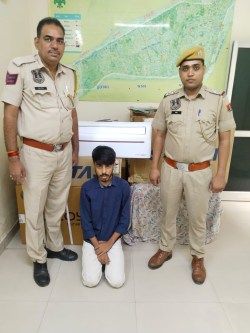 6 एसी खरीदने के बाद फर्जी स्क्रीन शॉट भेजकर ठगी करने वाला गिरफ्तार - image