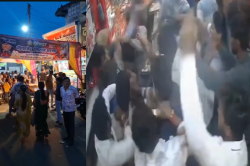 उधारी पर नहीं दी मिठाई तो भड़के ग्राहक, काउंटर पर चढ़कर दुकानदार को पीटा, देखें
वीडियो - image