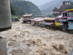 पाकिस्तान में मानसून ने मचाई तबाही, अब तक 771 लोगों की मौत - image