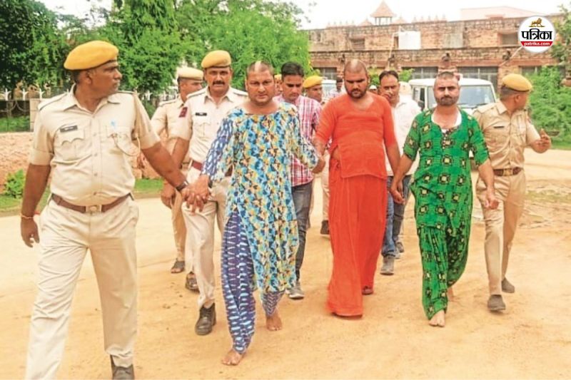 Alwar Crime 100 cases of fraud committed in 3 states by disguising themselves as women angry police took out a procession in salwar suit