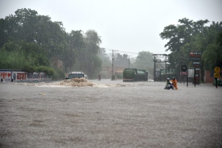 heavy rain alert