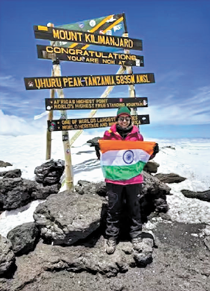 देश-विदेश की ऊंची चोटियों पर फहराया तिरंगा (फोटो सोर्स- पत्रिका)