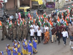 जामनगर में तिरंगा यात्रा निकाली - image