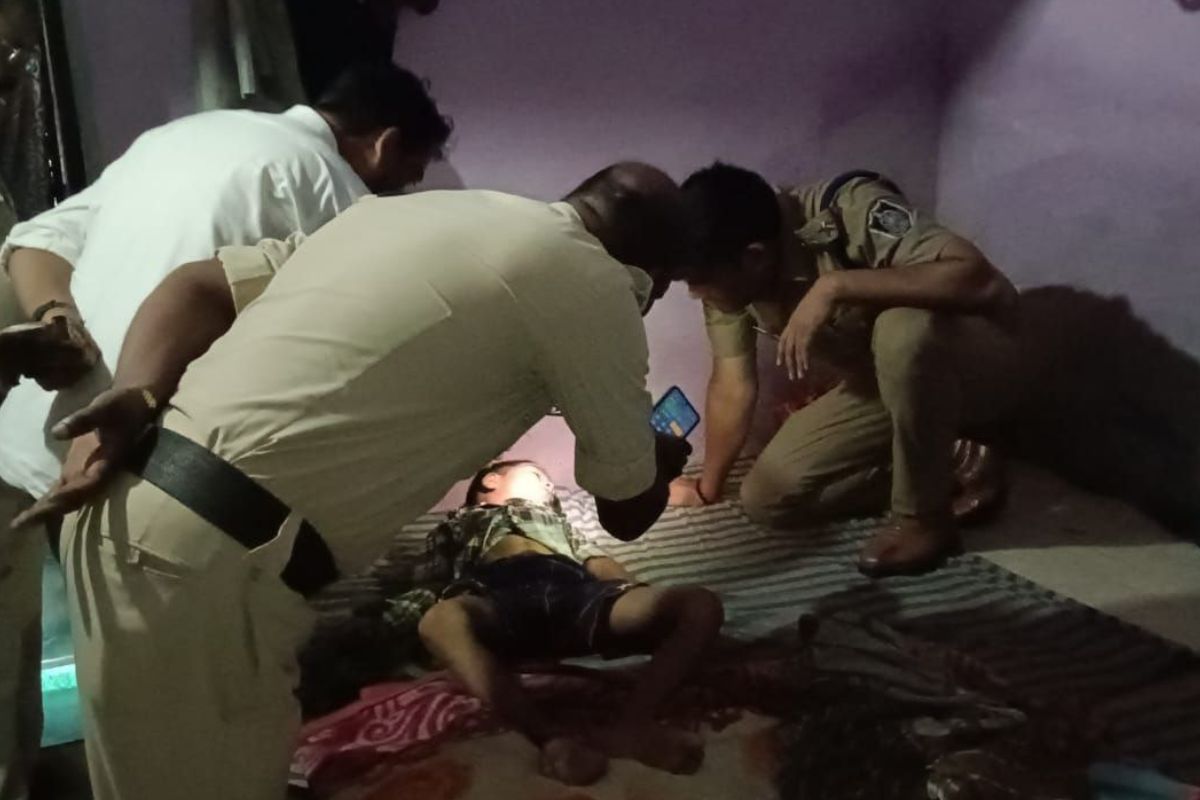 स्कूल हॉस्टल में छात्र की मौत से मचा हड़कंप, शरीर में मिले नीले निशान