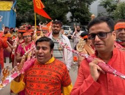 कांवड़ यात्रा निकाली, शिवलिंग का किया सामूहिक रुद्राभिषेक - image